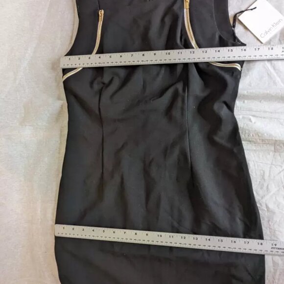 Calvin Klein Classic Black Dress with White Zipper Accents. Women's size 6. NEW - Picture 6 of 10